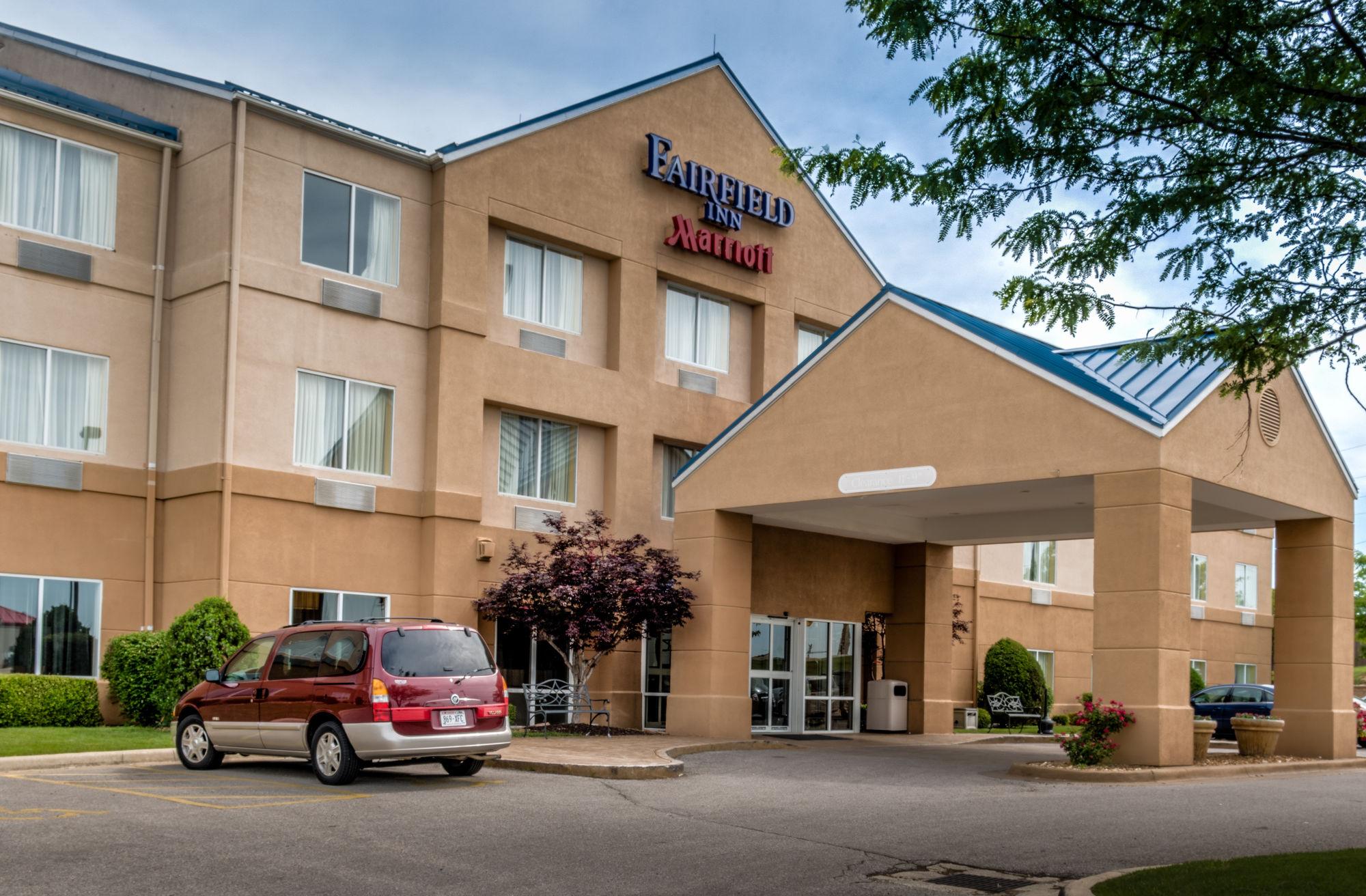 Fairfield Inn Fort Leonard Wood St. Robert Exterior photo